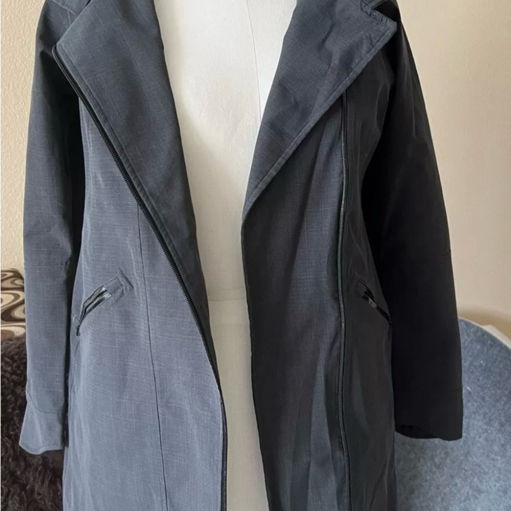 ☔️Athleta Wetlands Trench Jacket - Picture 5 of 13